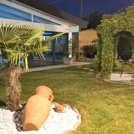 Mobile Fontana Oasis Apartment *