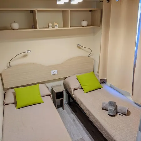Mobile Fontana Oasis 아파트 카스텔누보델가다